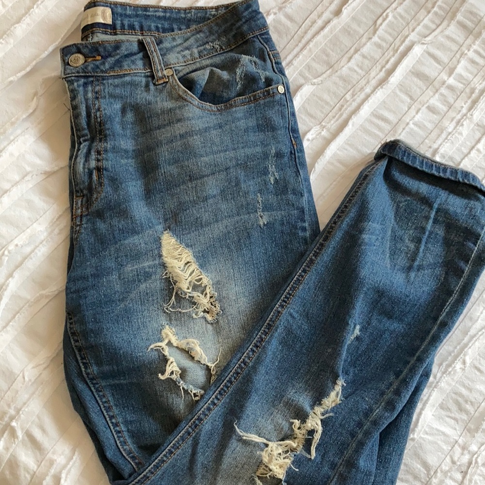 Altar’d State Distressed Medium Wash Jeans